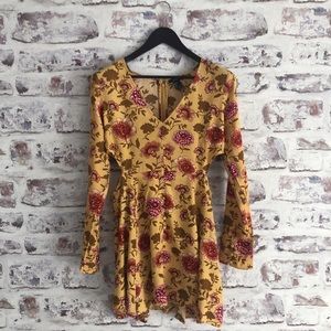 Forever 21 Brand New Floral Cut Out Dress Size L